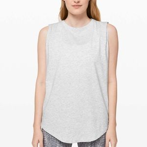 Lululemon Brunswick Muscle Tee Heather Grey size 6